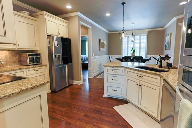 1700 Zevon Ct, Spring Hill, TN 37174