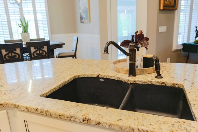 1700 Zevon Ct, Spring Hill, TN 37174