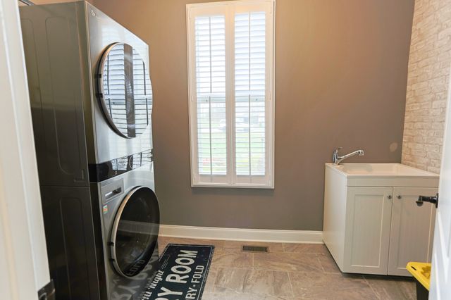 1700 Zevon Ct, Spring Hill, TN 37174