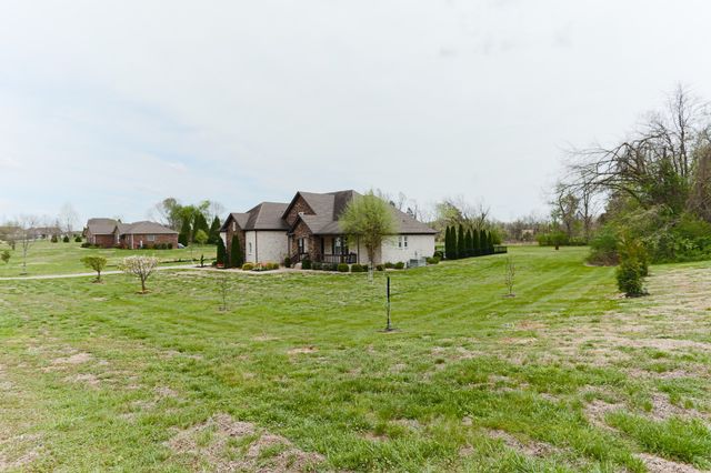 1700 Zevon Ct, Spring Hill, TN 37174