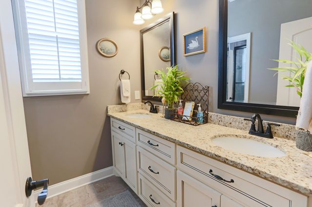 1700 Zevon Ct, Spring Hill, TN 37174