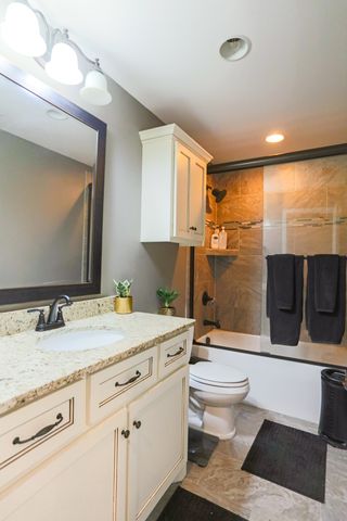 1700 Zevon Ct, Spring Hill, TN 37174