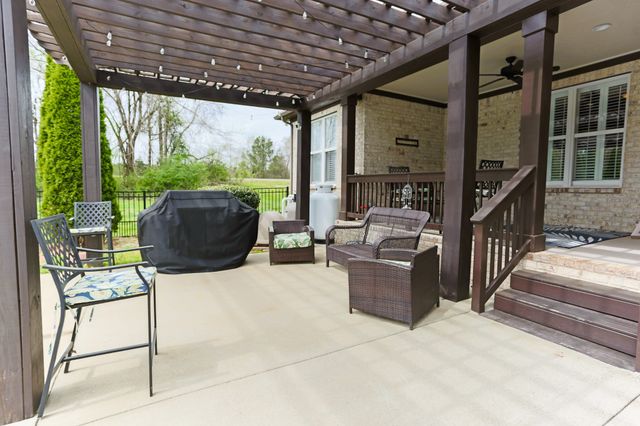 1700 Zevon Ct, Spring Hill, TN 37174