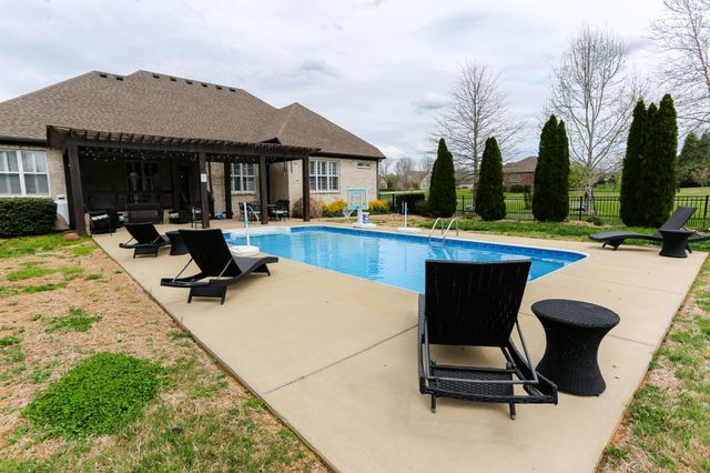 1700 Zevon Ct, Spring Hill, TN 37174
