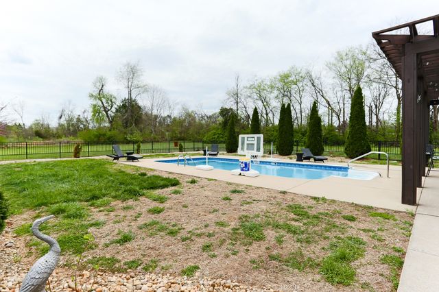 1700 Zevon Ct, Spring Hill, TN 37174