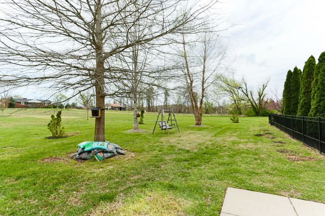 1700 Zevon Ct, Spring Hill, TN 37174