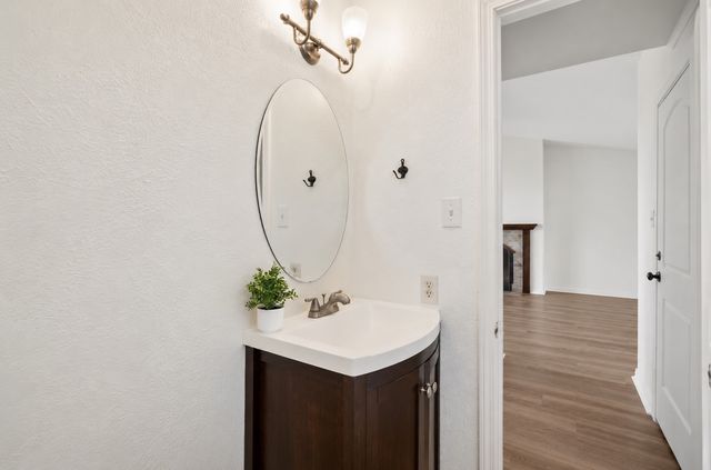 5633 Powers Street, The Colony, TX 75056