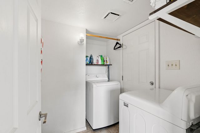 5633 Powers Street, The Colony, TX 75056