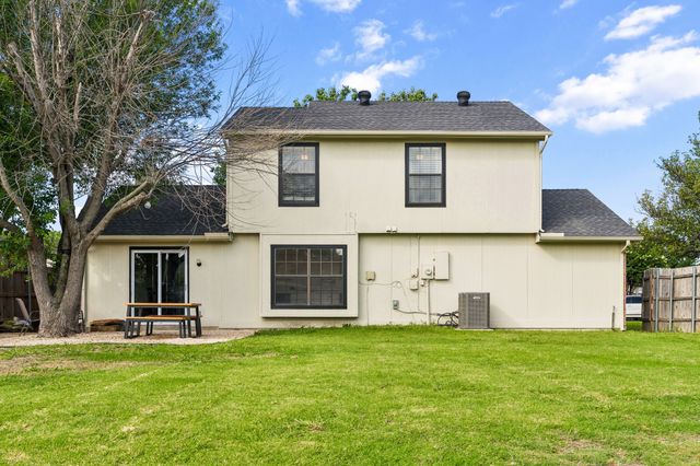 5633 Powers Street, The Colony, TX 75056