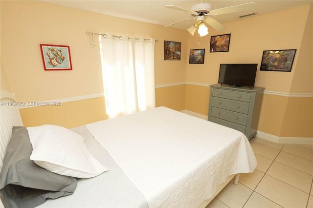 3460 NW 21st St, Coconut Creek, FL 33066