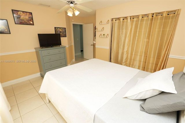 3460 NW 21st St, Coconut Creek, FL 33066