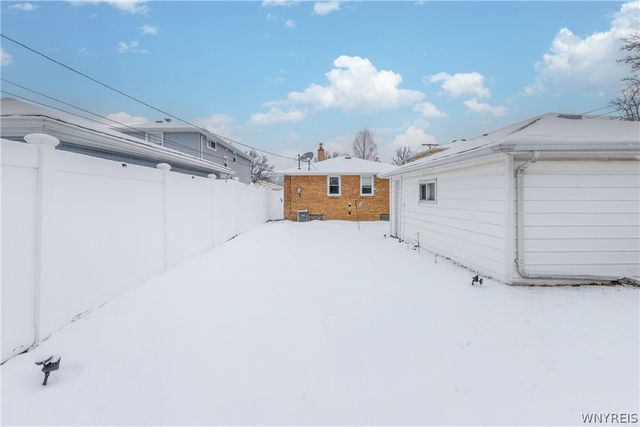 299 Newell Avenue, Tonawanda, NY 14150