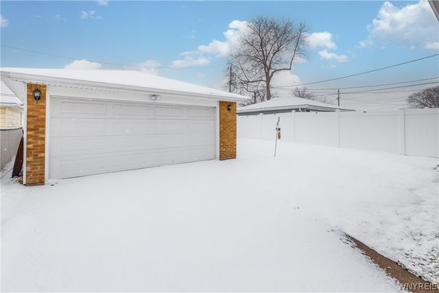 299 Newell Avenue, Tonawanda, NY 14150