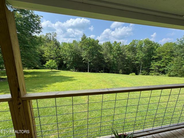 108 Hawn Drive, Crab Orchard, TN 37723