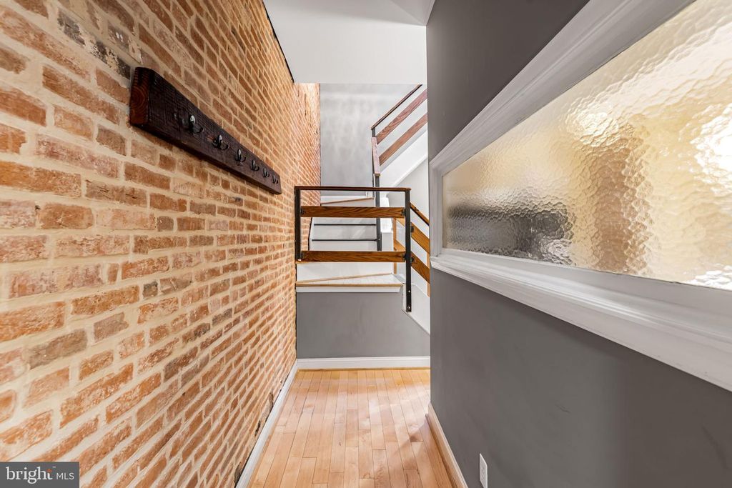 Image 26 of property listing at 1314 LIGHT ST, Baltimore, MD 21230