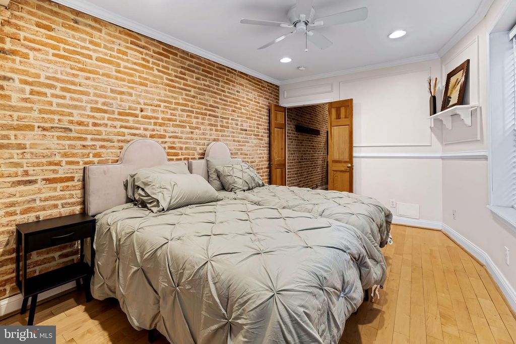 Image 29 of property listing at 1314 LIGHT ST, Baltimore, MD 21230