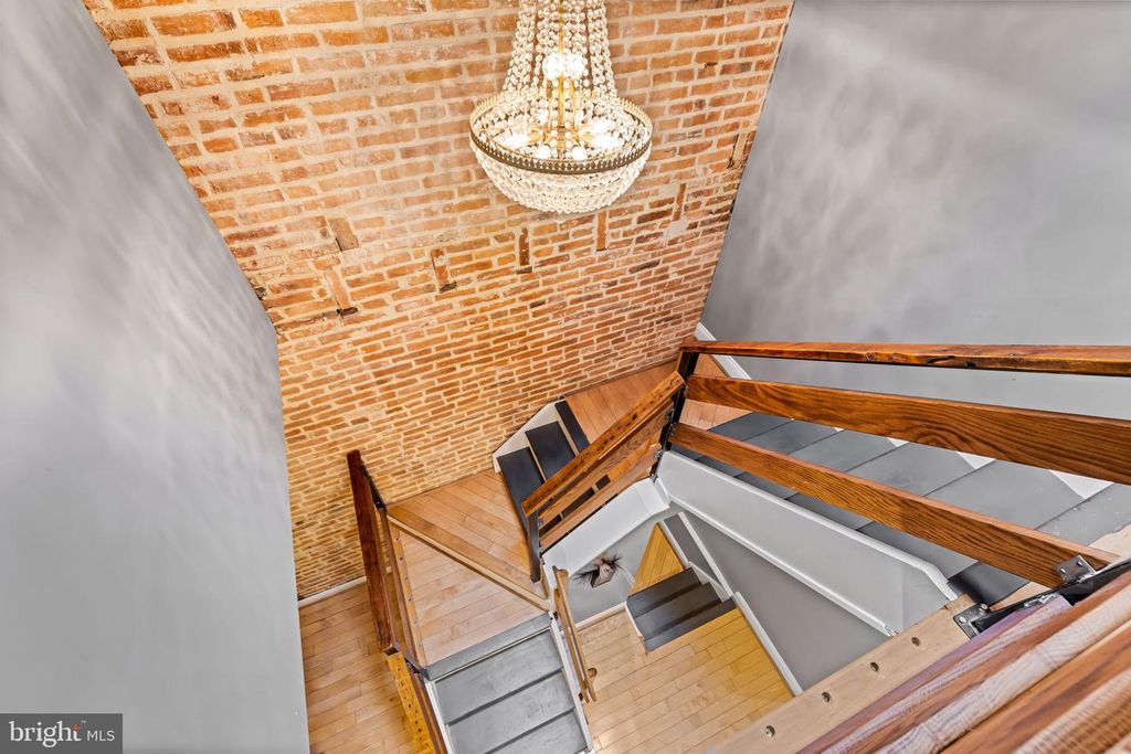 Image 33 of property listing at 1314 LIGHT ST, Baltimore, MD 21230