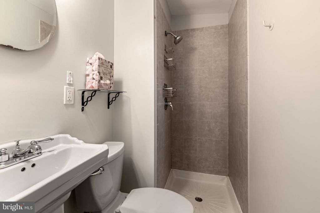Image 40 of property listing at 1314 LIGHT ST, Baltimore, MD 21230