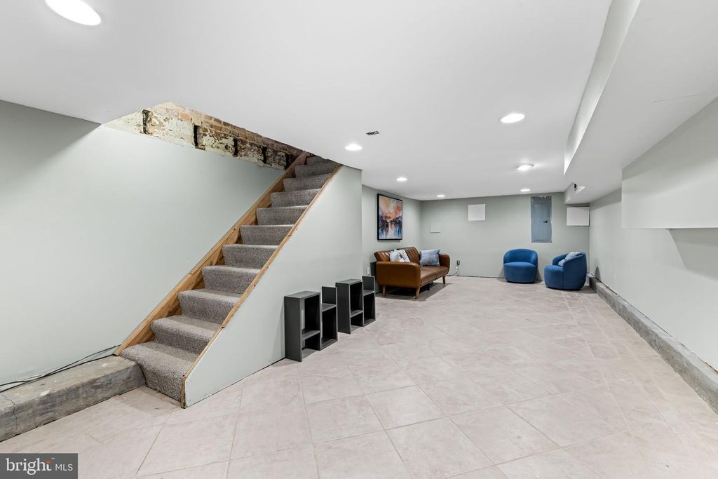 Image 41 of property listing at 1314 LIGHT ST, Baltimore, MD 21230