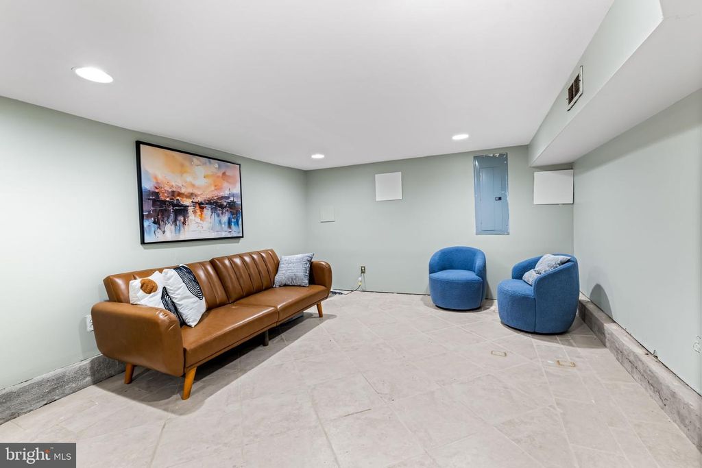 Image 42 of property listing at 1314 LIGHT ST, Baltimore, MD 21230