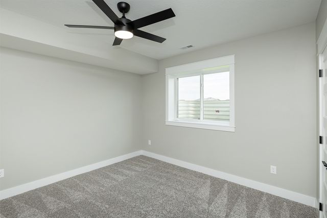 16412 N Valley Drive, Urbandale, IA 50111