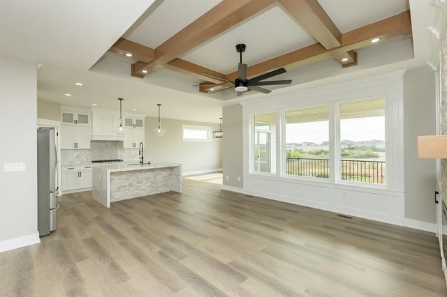 16412 N Valley Drive, Urbandale, IA 50111