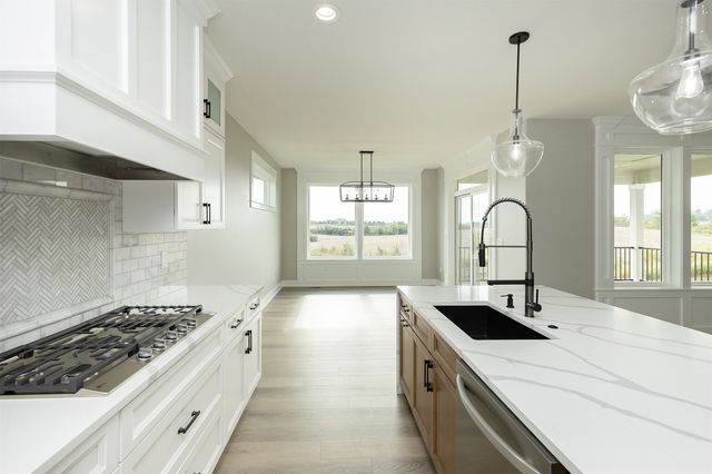 16412 N Valley Drive, Urbandale, IA 50111