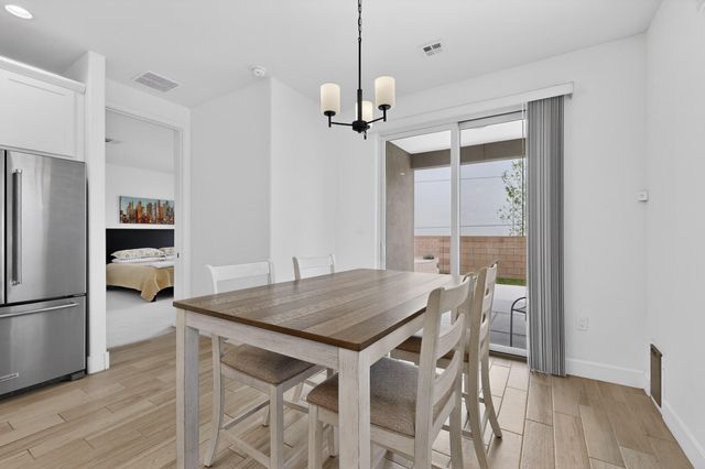 819 Horned Owl Drive NE, Albuquerque, NM 87122