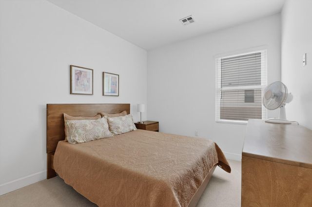 819 Horned Owl Drive NE, Albuquerque, NM 87122