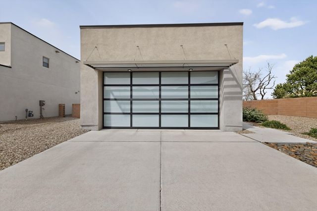 819 Horned Owl Drive NE, Albuquerque, NM 87122