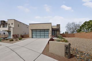 819 Horned Owl Drive NE, Albuquerque, NM 87122