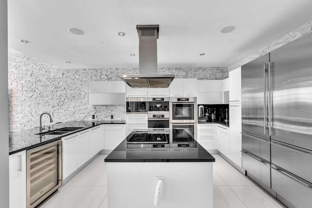 17121 Collins Avenue 4403, Sunny Isles Beach, FL 33160
