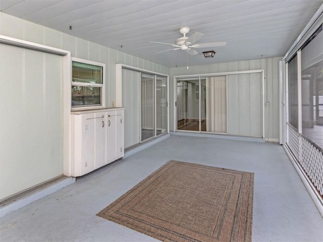 1053 DERIAN PLACE, Nokomis, FL 34275