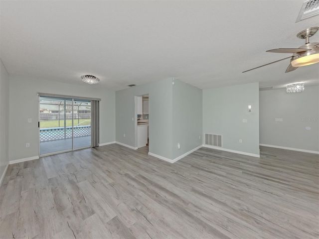 1053 DERIAN PLACE, Nokomis, FL 34275