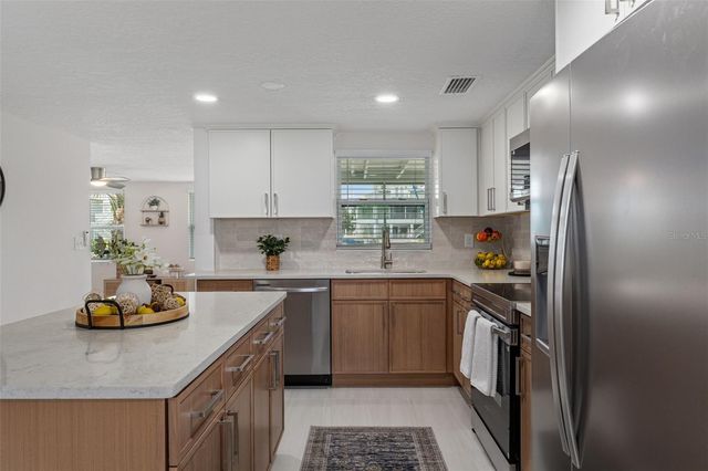 3372 MINNOW CREEK DRIVE, Hernando Beach, FL 34607