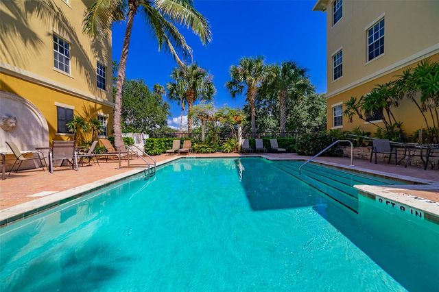 528 JASMINE WAY 528, Clearwater, FL 33756