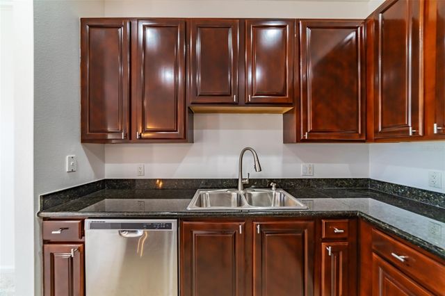 528 JASMINE WAY 528, Clearwater, FL 33756