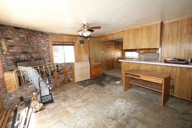 346 Victoria Lane, Sugarloaf, CA 92386