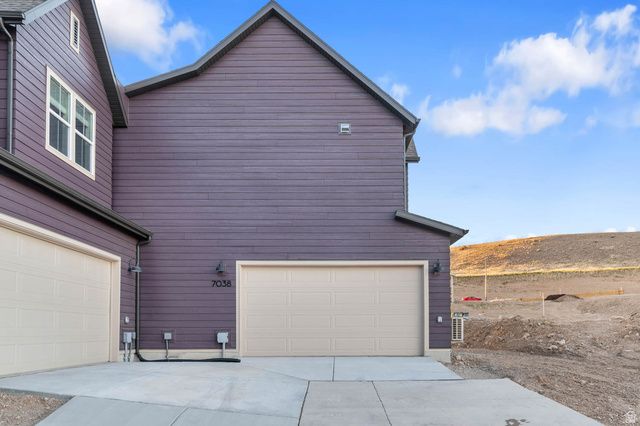 7038 W HIDDEN WAY, West Jordan, UT 84081