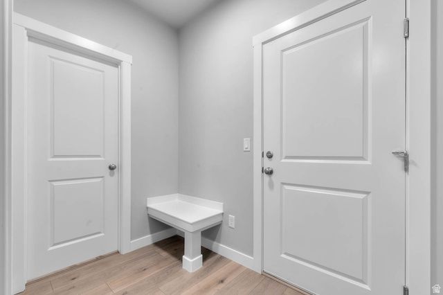 7038 W HIDDEN WAY, West Jordan, UT 84081