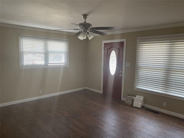 2836 Thompson Circle, Decatur, GA 30034