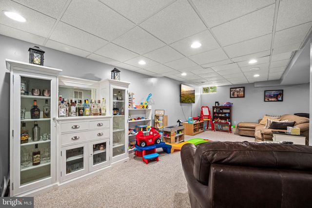 207 RED ROCK CIR, Royersford, PA 19468