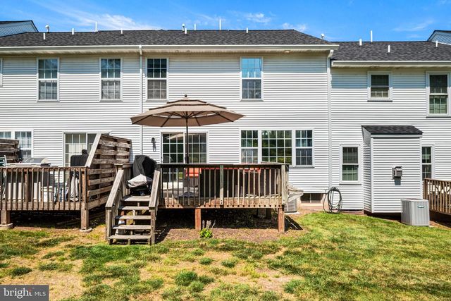 207 RED ROCK CIR, Royersford, PA 19468