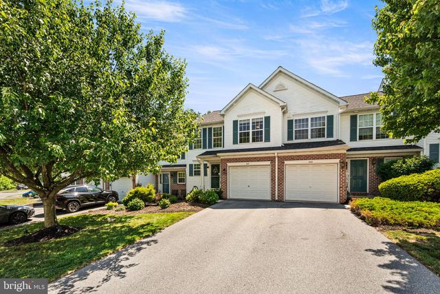 207 RED ROCK CIR, Royersford, PA 19468