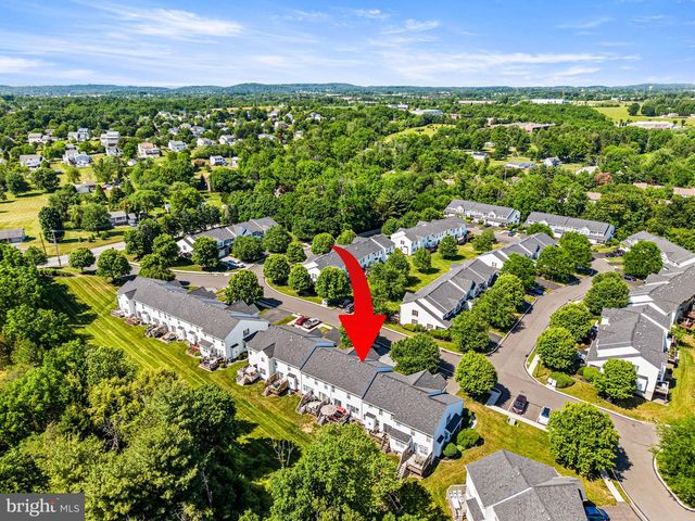 207 RED ROCK CIR, Royersford, PA 19468