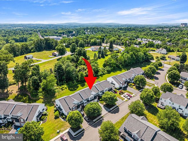 207 RED ROCK CIR, Royersford, PA 19468
