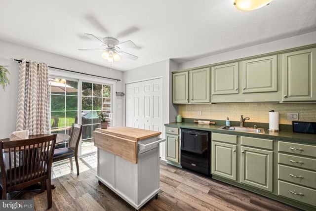 207 RED ROCK CIR, Royersford, PA 19468