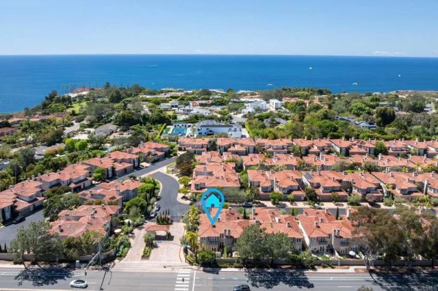 9703 Keeneland Row, La Jolla, CA 92037