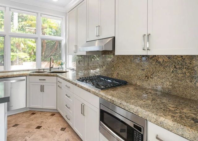 9703 Keeneland Row, La Jolla, CA 92037