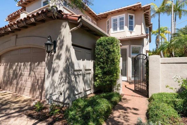 9703 Keeneland Row, La Jolla, CA 92037